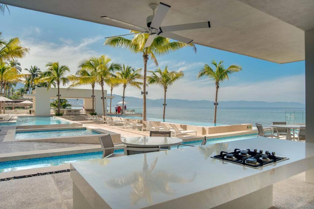 Harbor 3008 Amazing Beach Front Condo By Moikkarentals Puerto Vallarta Dış mekan fotoğraf